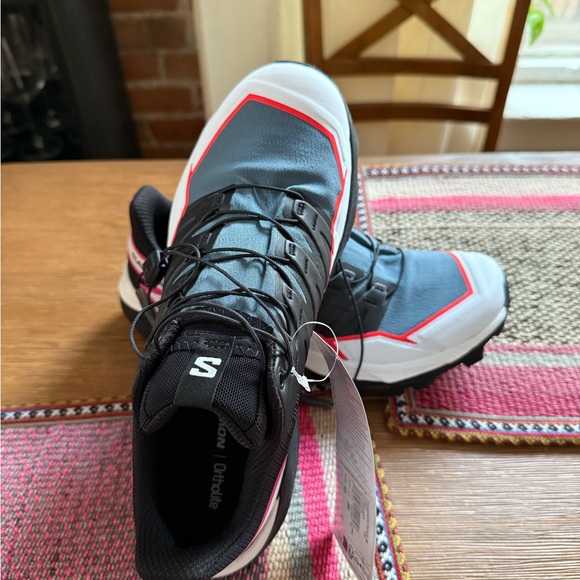 NEW! Salomon Thundercross Womens Trail Running Shoe - Picture 1 of 5
